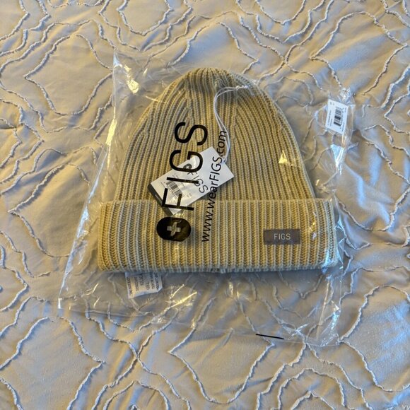 NWT Figs Oversized Logo Beanie - Picture 2 of 7